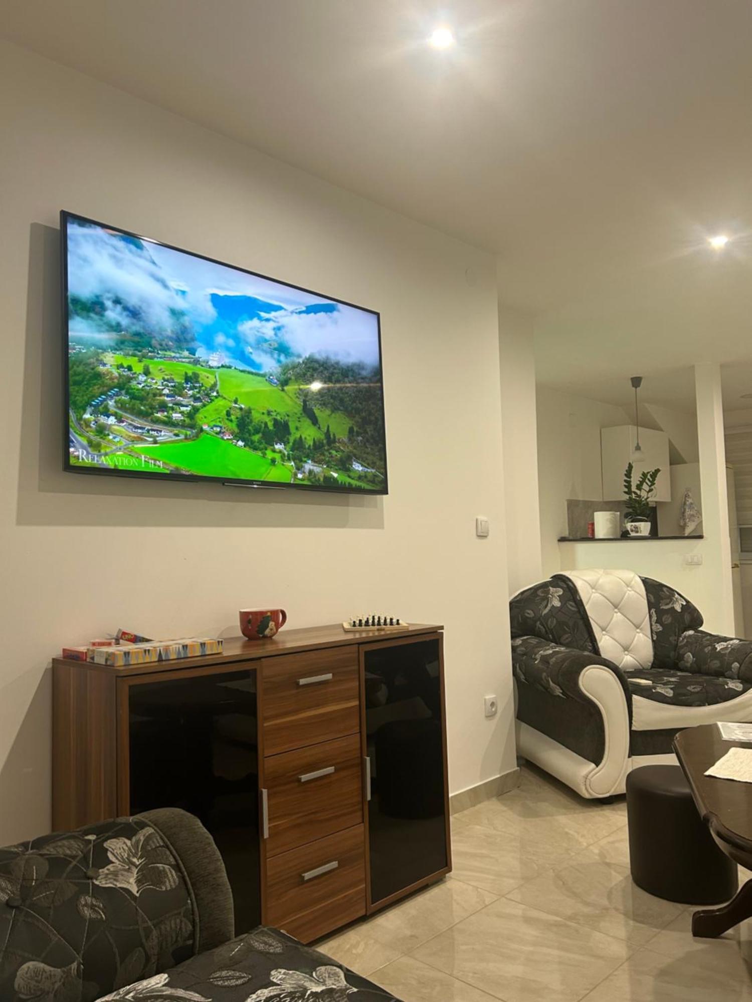 Apartman Diamond Lux Surčin Extérieur photo
