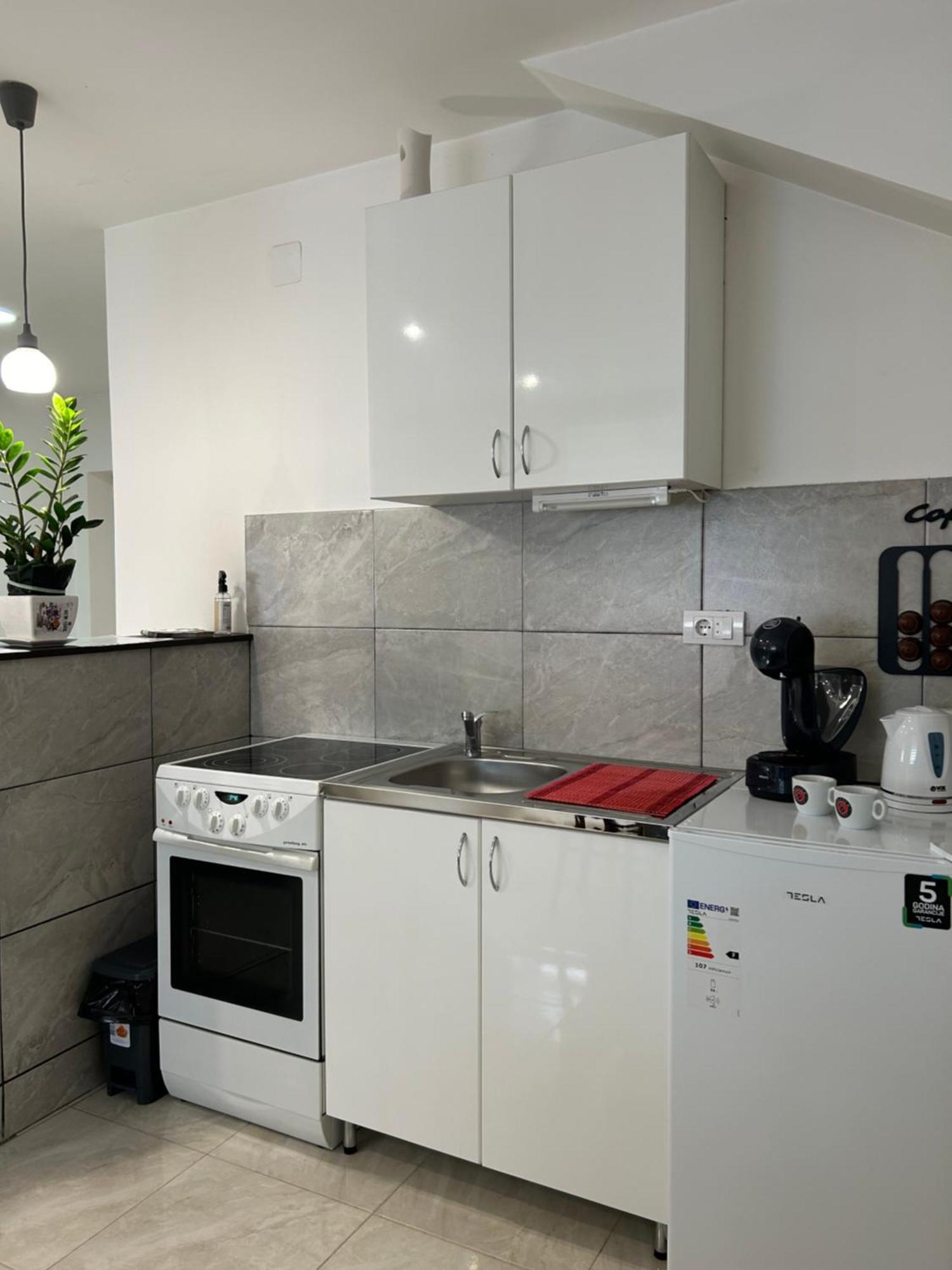 Apartman Diamond Lux Surčin Extérieur photo