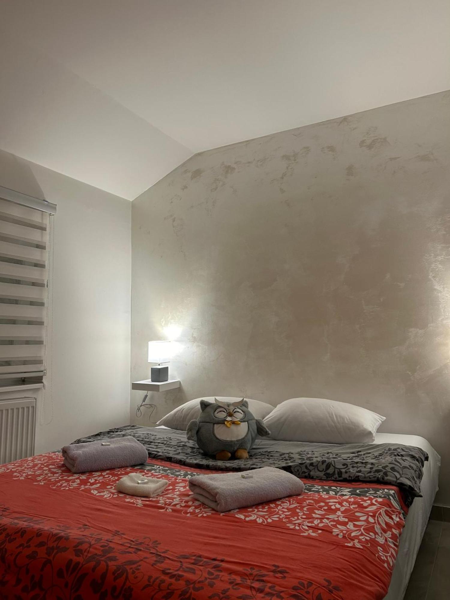 Apartman Diamond Lux Surčin Extérieur photo