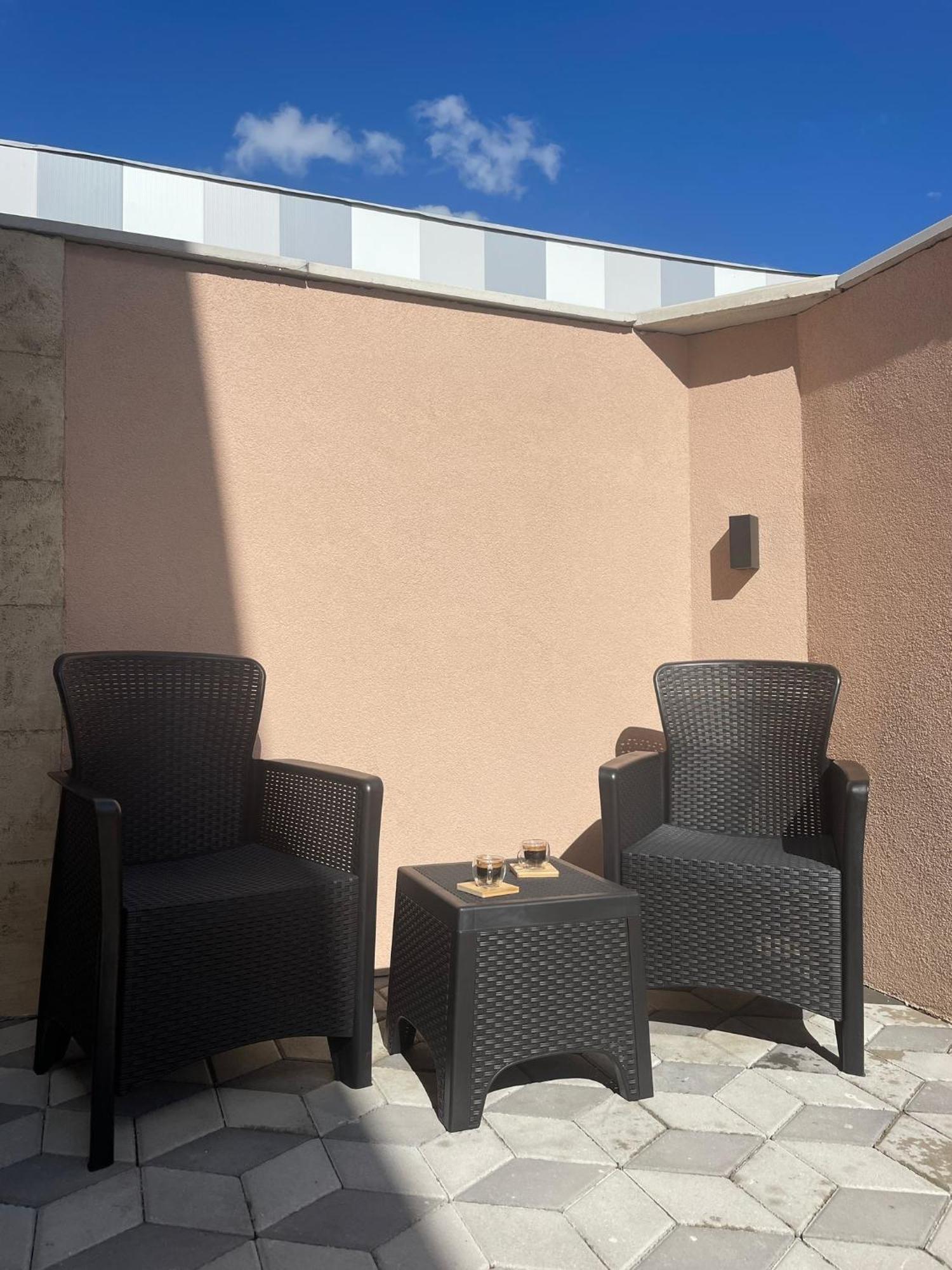 Apartman Diamond Lux Surčin Extérieur photo